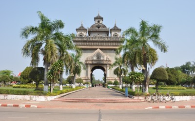 Arc de Triumph - Laos tour