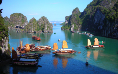 halong bay - Vietnam tour